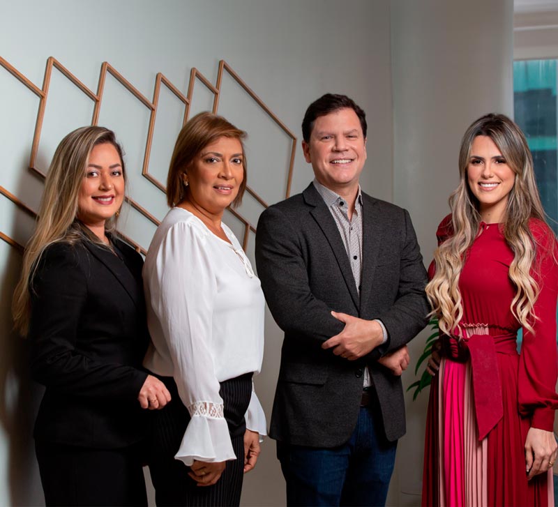 Dr. José Ricardo e equipe — Cirurgia Plástica em Recife