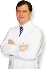 Dr. José Ricardo
